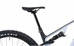 Cube AMS ONE11 C:68X Pro, Hvid/sort -Full Suspension MTB Butik cube ams one11 c68x pro flashwhitencarbon 6