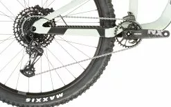 FOCUS Jam 6.8, Hvid/grå 15 FOCUS Jam 6.8, Hvid/grå -Full Suspension MTB Butik focus jam 68 sky grey 6