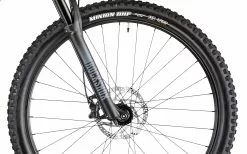 Gt-bicycles GT Bicycles Sensor Carbon Elite, Sort -Full Suspension MTB Butik gt bicycles sensor carbon elite raw carbon 3