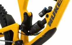 Nukeproof Giga 297 Elite Carbon International, Gul 34 Nukeproof Giga 297 Elite Carbon International, Gul -Full Suspension MTB Butik nukeproof giga 297 elite carbon asian built np factory yellow 13